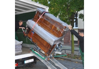 Möbeltransporte in Leipzig – Engelhardt Umzüge Möbeltransporte in Leipzig – Engelhardt Umzüge