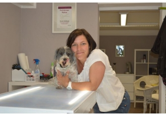 Hundesalon Flotte Pfote Nicole Hollweck