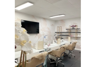 Kosmetikstudio in Hamburg – Art Nail Studio Kosmetikstudio in Hamburg – Art Nail Studio