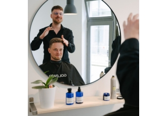 Philipp Koczkás Haaratelier