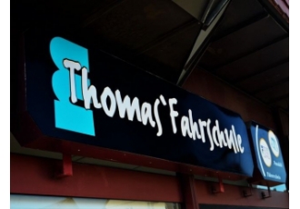 Fahrschule in Stuttgart – Thomas' Fahrschule Fahrschule in Stuttgart – Thomas' Fahrschule