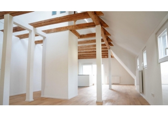 Fliesenleger in Stuttgart – Kurt R. Hengstler
