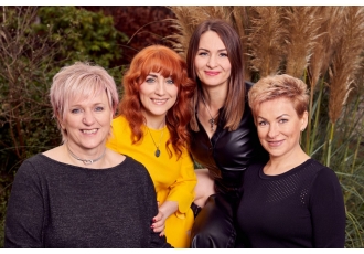 Friseur in – Lena's Haarmonie
