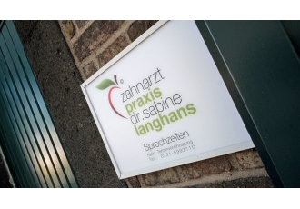 Dr med dent Sabine Langhans Zahnärztin Dr med dent Sabine Langhans Zahnärztin
