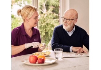 Home Instead Seniorenbetreuung Zuhause umsorgt Graf & Trepte GmbH u Co KG