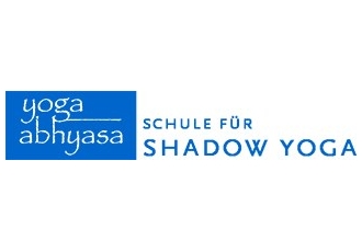 Yoga abhyasa Michael Caliano