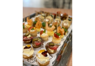 UNIQUE | CAFE & CATERING UNIQUE | CAFE & CATERING