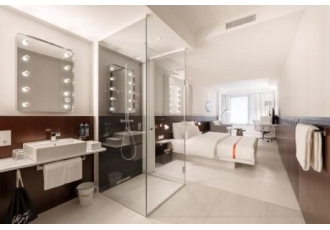Ruby Hanna Hotel & Bar