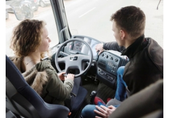 Fahrschule Die 3 GmbH Fahrschule