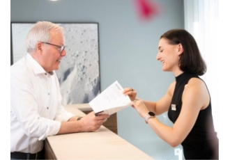 AugenCentrum am Rothenbaum | Augenlasern Hamburg | Priv Doz Dr med Johannes Gonnermann & AugenCentrum am Rothenbaum | Augenlasern Hamburg | Priv Doz Dr med Johannes Gonnermann &