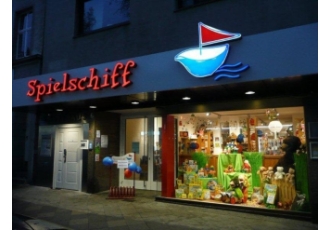 Spielschiff Spielschiff